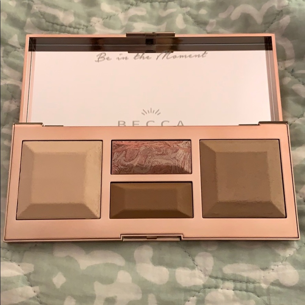 Becca be a light face palette